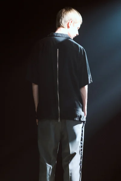 Look 13